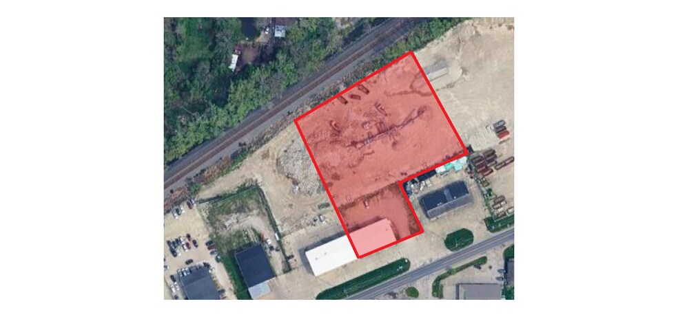 More Photos Of 5620 Massachusettes Ave, Indianapolis Service For Lease