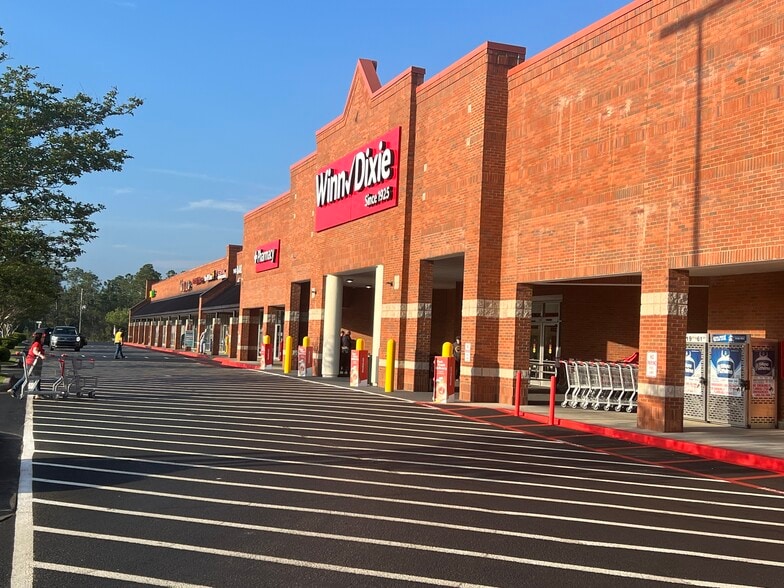 More Photos Of 50 S Blue Angel Pky, Pensacola Storefront For Lease