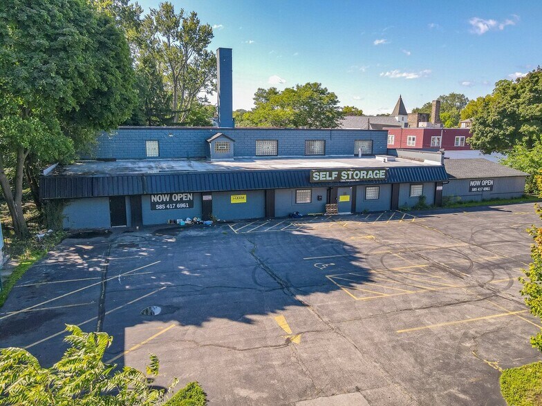 Primary Photo Of 169-171 Flanders St, Rochester Self Storage For Sale