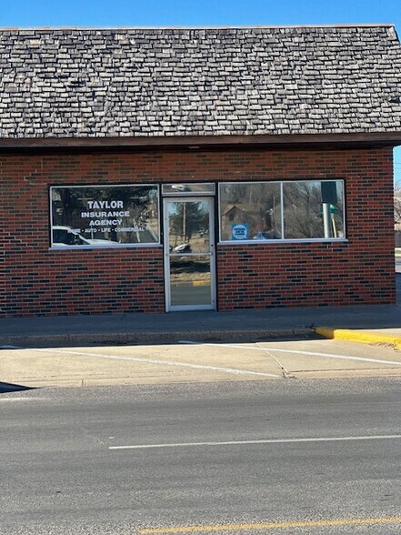 More Photos Of 118 E Browning Ave, Pampa Office For Sale