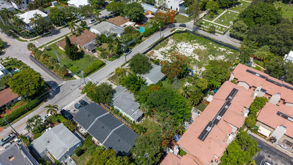 More Photos Of 900 SE 12th St, Fort Lauderdale Land For Sale