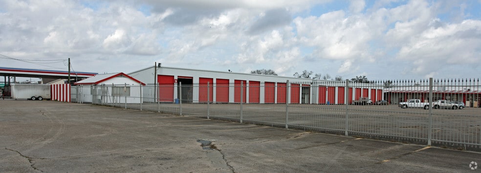 More Photos Of 7300 Westbank Expy, Marrero Distribution For Sale