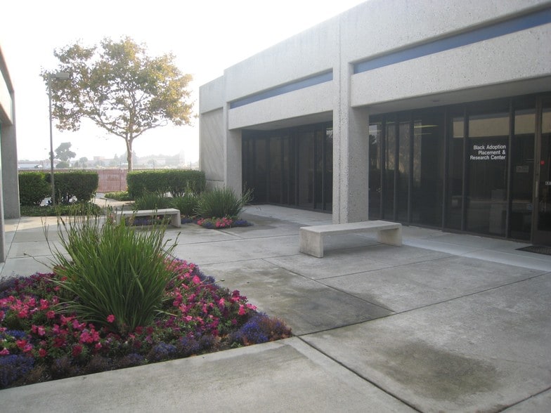 More Photos Of 2330-2344 Merced St, San Leandro Office For Lease
