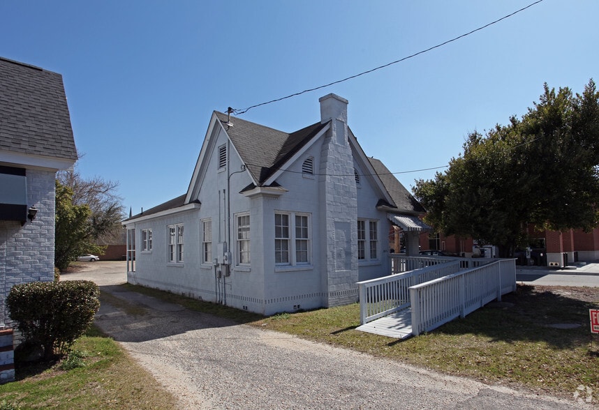 More Photos Of 207A N Washington St, Sumter Office For Lease