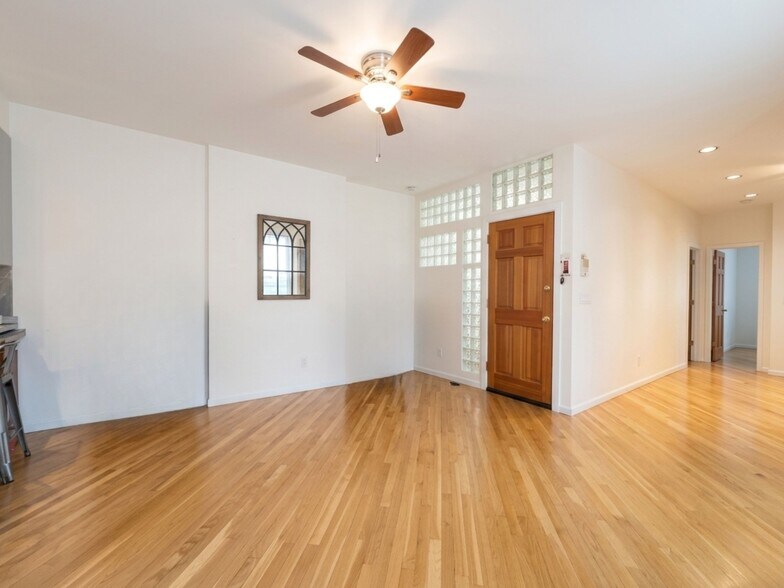 More Photos Of 2554 37th St, Astoria Apartments For Sale