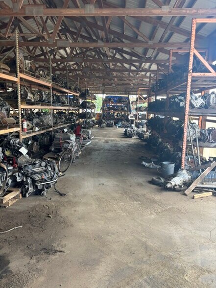 More Photos Of 110-116 Berlin Cross Keys Rd, Berlin Auto Salvage Facility For Sale