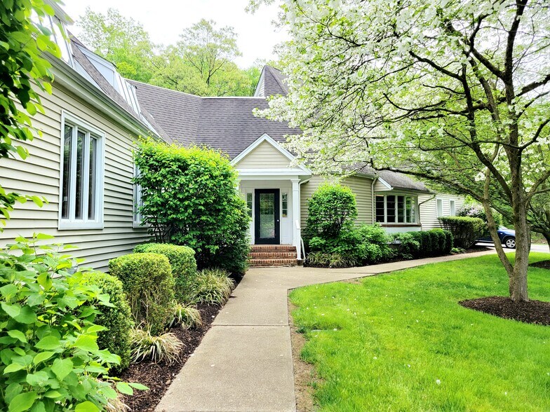 More Photos Of 550 W Main St, Boonton Office For Sale