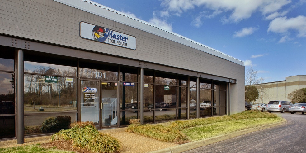 More Photos Of 1244 Executive Blvd, Chesapeake Flex For Sale