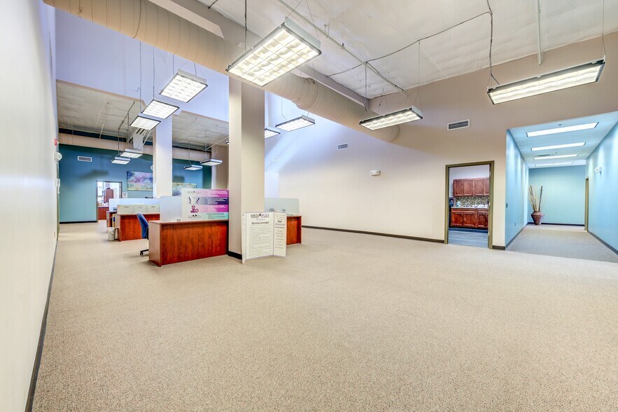 More Photos Of 1470 S Vandeventer Ave, Saint Louis Loft Creative Space For Sale