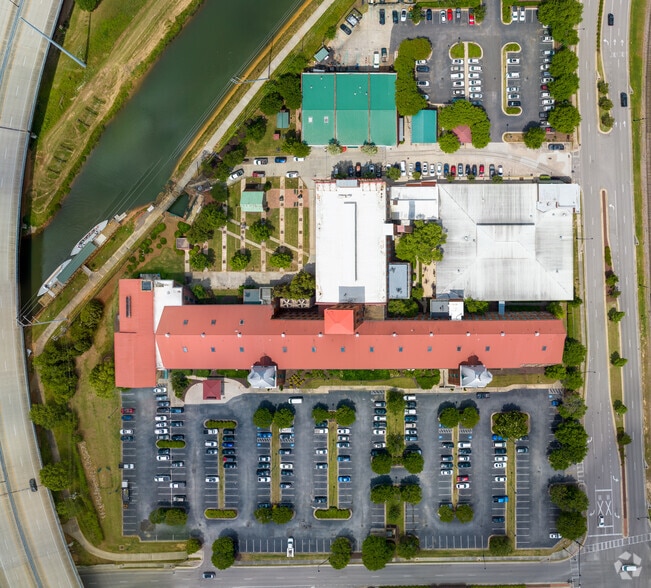 More Photos Of 1450 Greene St, Augusta Unknown For Lease