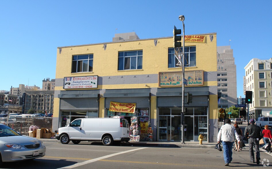 More Photos Of 301-305 S Los Angeles St, Los Angeles Storefront Retail Office For Lease
