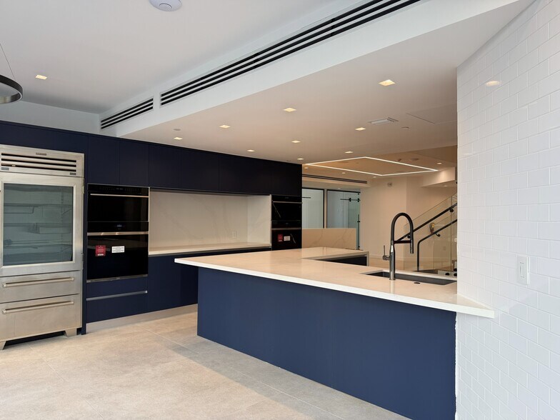 More Photos Of 1300 Brickell Bay Dr, Miami Apartments For Sale