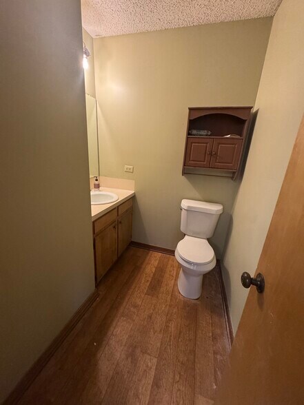 More Photos Of 2816 Armand St, Monroe Medical For Lease