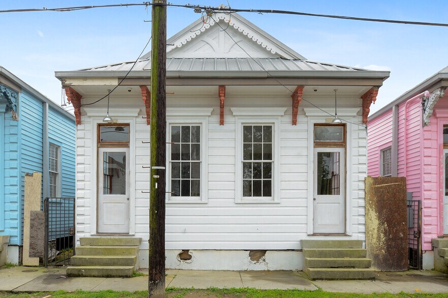 More Photos Of 2500 Freret St, New Orleans Apartments For Sale