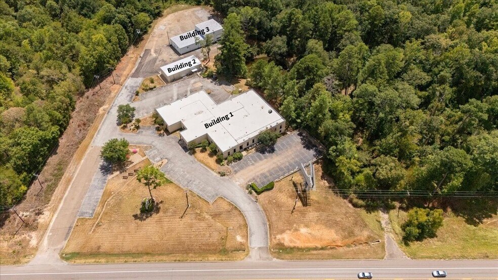Primary Photo Of 9846 State Highway 31 E, Tyler Medical For Sale