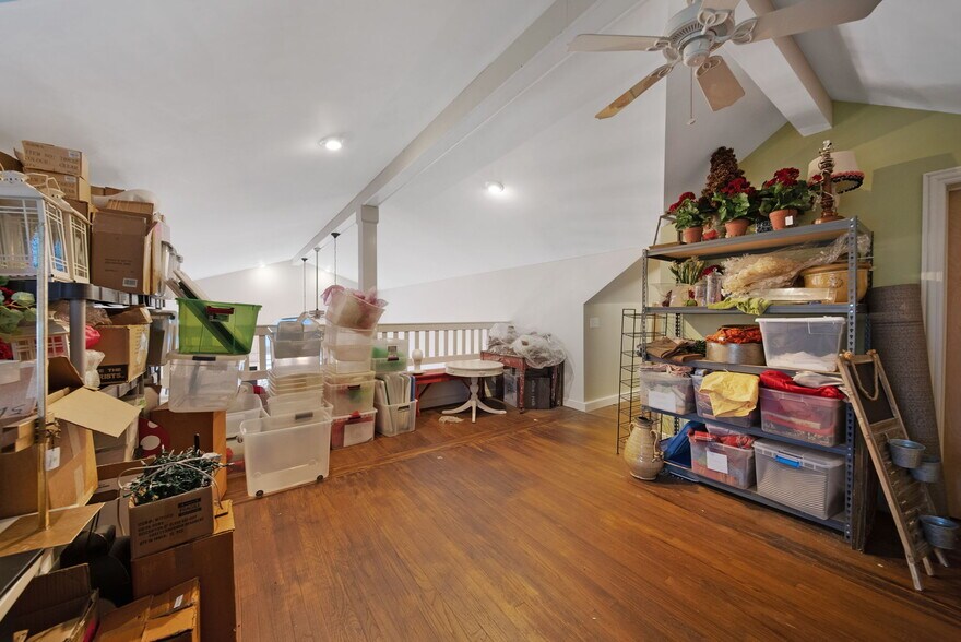 More Photos Of 4120 Main St, Hilliard Freestanding For Sale