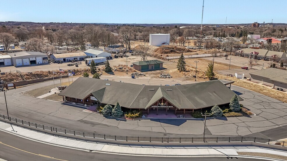 More Photos Of 525 Highway 10 S, Saint Cloud Freestanding For Lease