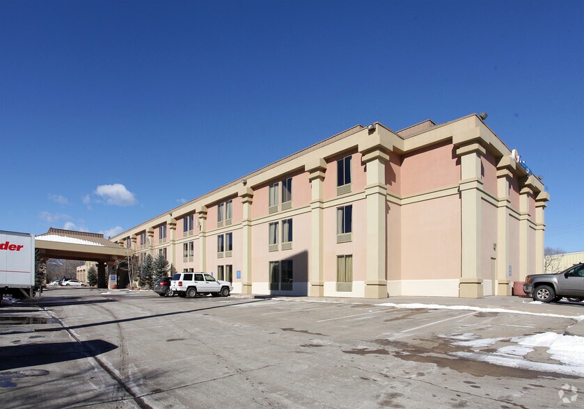 More Photos Of 1410 Harrison Rd, Colorado Springs Hotel For Sale
