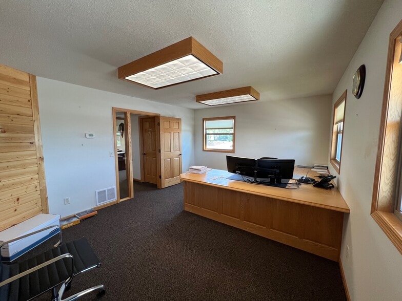 More Photos Of 4 13th Ave N, Waite Park Medical For Sale