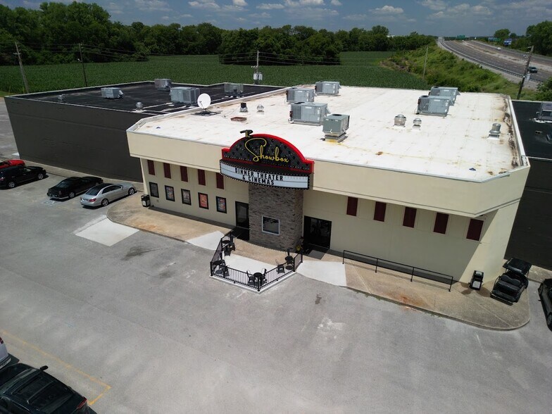 Primary Photo Of 4000 Fort Campbell Blvd, Hopkinsville Movie Theatre For Sale