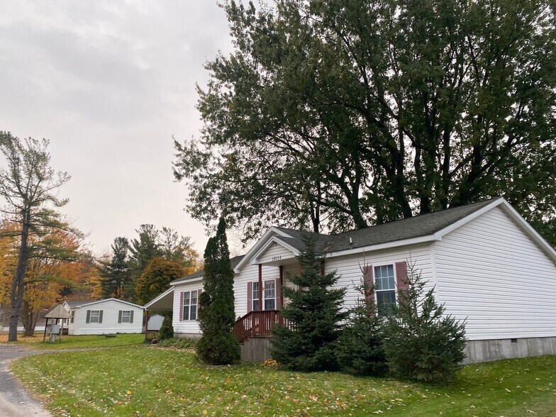 More Photos Of 12425 Timber Trl, Adams Center Manufactured Housing Mobile Home Park For Sale