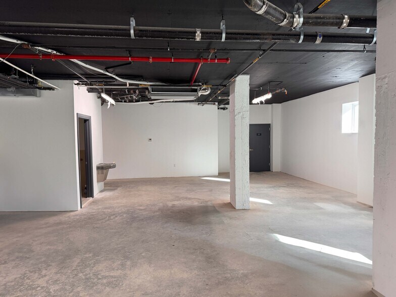 More Photos Of 8301 13th Ave, Brooklyn Office For Sale