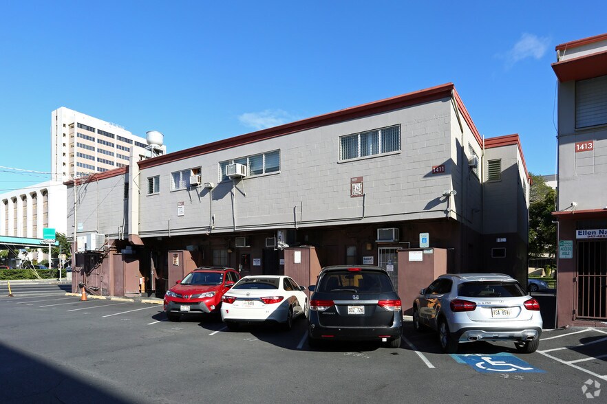 More Photos Of 1413-1427 King St, Honolulu Unknown For Lease