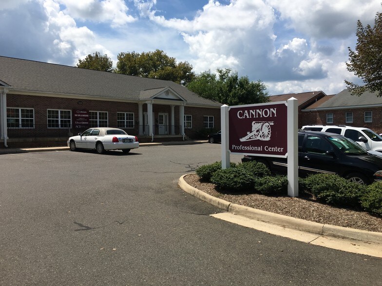 More Photos Of 559 Frost Ave, Warrenton Medical For Lease