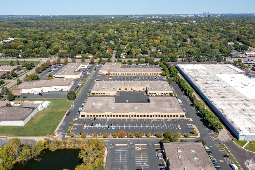 More Photos Of 5705 W Old Shakopee Rd, Bloomington Unknown For Lease