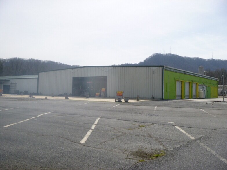 More Photos Of 1413 Riverport Rd, Kingsport Freestanding For Sale