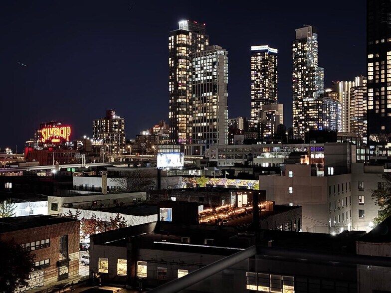 More Photos Of 11-11 44th Rd, Long Island City Office For Sale