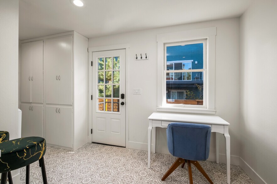 More Photos Of 214 Stewart St, Reno Apartments For Sale