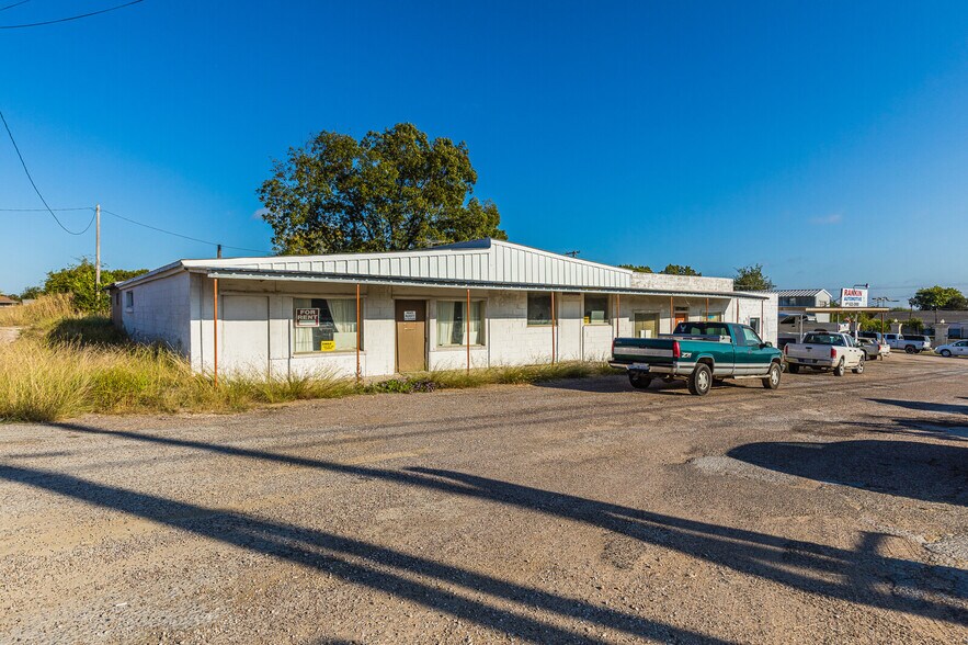 More Photos Of 400 Highway 22, Clifton Storefront Retail Office For Lease