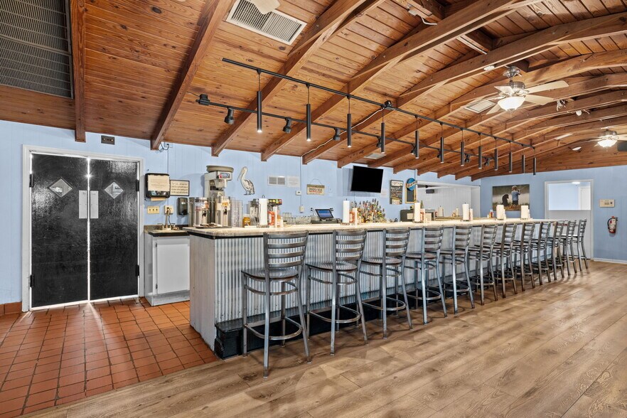 More Photos Of 2383 Hwy 58, Swansboro Restaurant For Sale