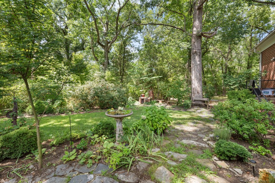 More Photos Of 7891 Boston Rd, Roxboro Specialty For Sale