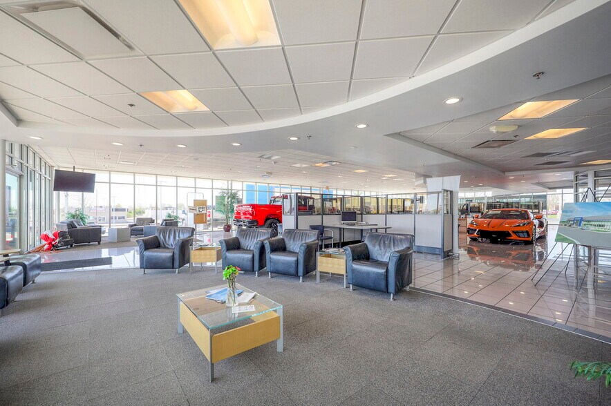 More Photos Of 3921 Frederick Ave, Saint Joseph General Retail For Sale