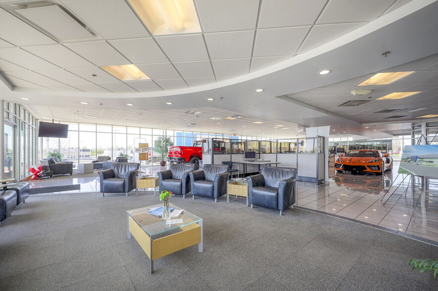 More Photos Of 3921 Frederick Ave, Saint Joseph Freestanding For Sale