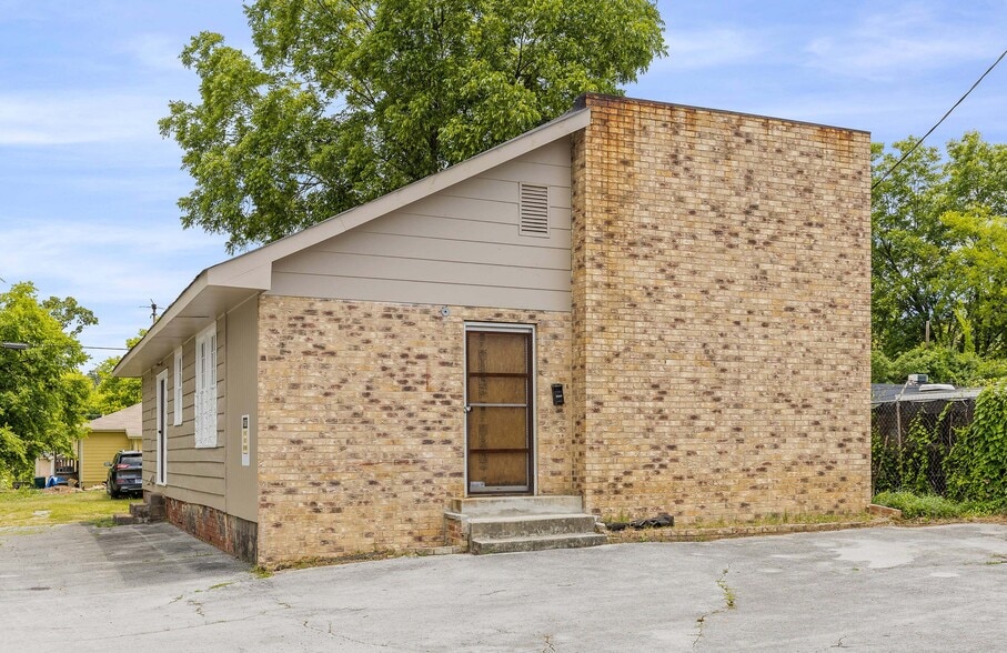 More Photos Of 2507 McCallie Ave, Chattanooga Office Residential For Sale
