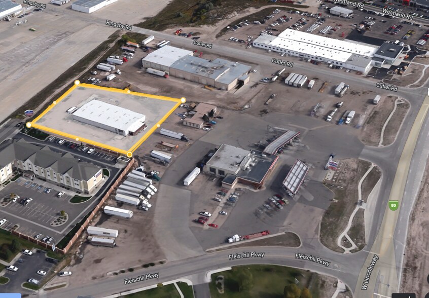 Primary Photo Of 2302 W Lincolnway, Cheyenne Light Manufacturing For Lease