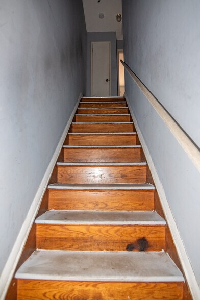 More Photos Of 80 E Bel Air Ave, Aberdeen Apartments For Sale