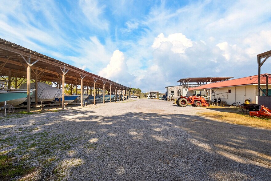 More Photos Of 3308 Mary Walker Dr, Gautier Marina For Sale