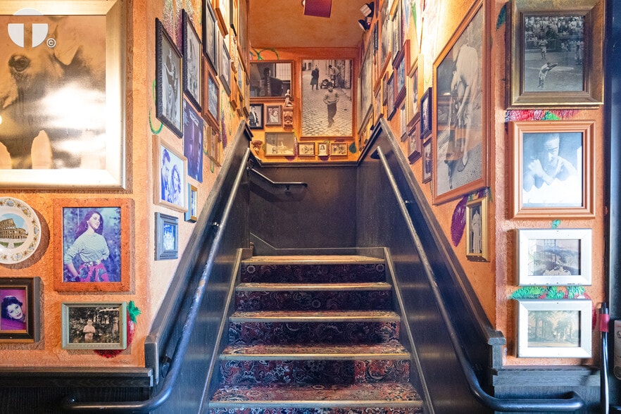 More Photos Of 1249 Howe Ave, Sacramento Restaurant For Sale