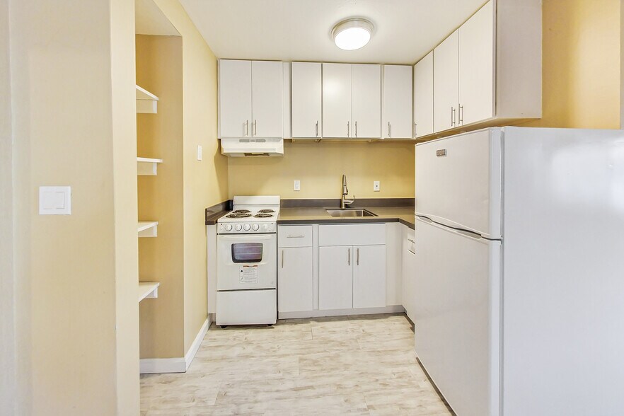 More Photos Of 3257 Delaware St, Oakland Apartments For Sale