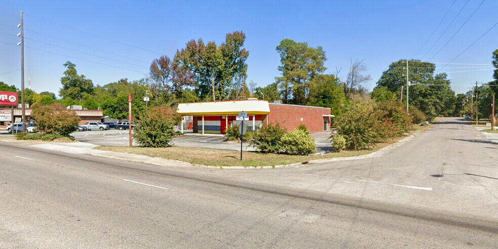Primary Photo Of 523 E Martintown Rd, North Augusta Freestanding For Sale