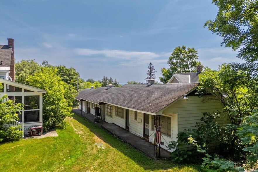 More Photos Of 1053 Wicker St, Ticonderoga Multifamily For Sale