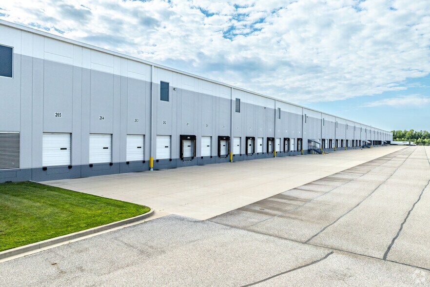 More Photos Of 610 Chelsea Rd, Aberdeen Warehouse For Lease