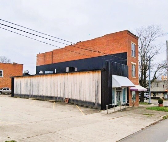 More Photos Of 122-124 S Pennsylvania Ave, Wellston Storefront Retail Residential For Sale