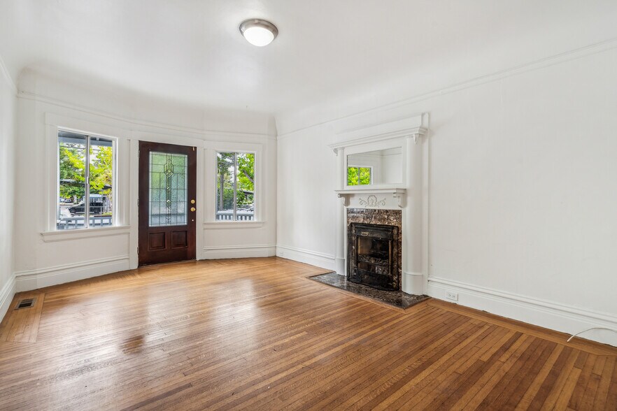 More Photos Of 1921 Dwight Way, Berkeley Apartments For Sale