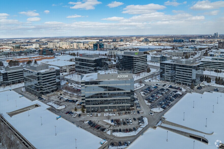 More Photos Of 125 Commerce Valley Dr W, Markham Coworking Space