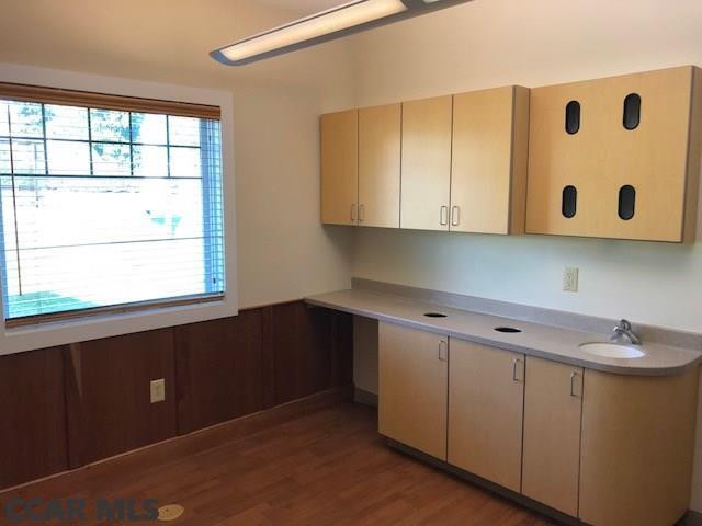 More Photos Of 2014 Sandy Dr, State College Medical For Lease